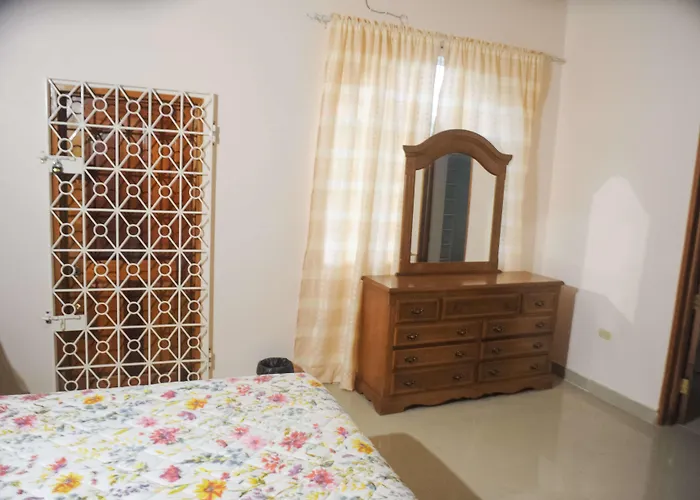 Eagle's Nest Guest house Montego Bay
