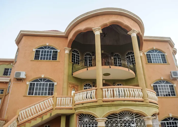 Eagle's Nest Guest house Montego Bay