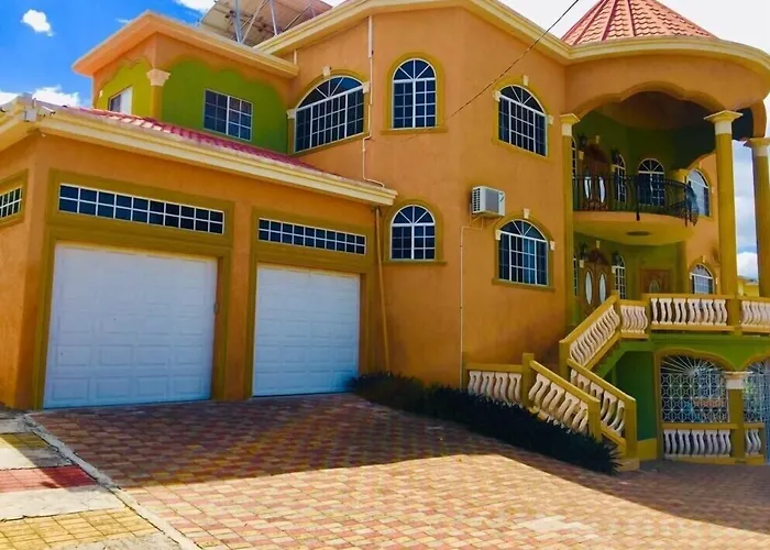 Eagle's Nest Guest house 3*