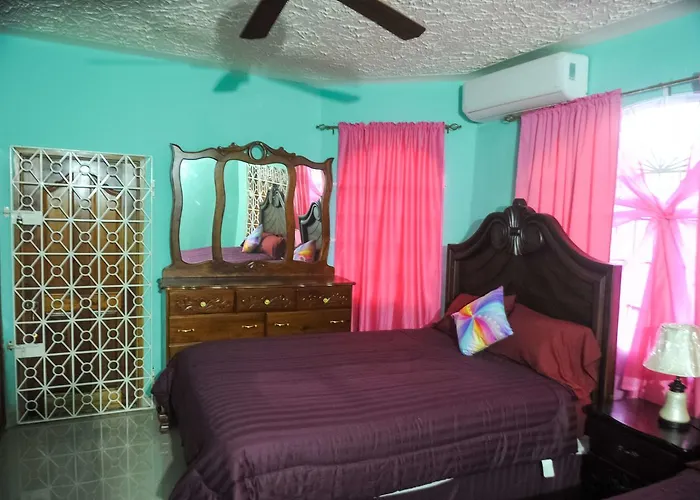 Guest house Eagle's Nest Montego Bay